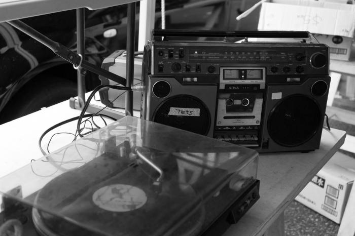 photo-1563210467-6c7224432e96